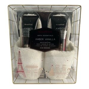 Bloom & Field Bath Essentials Set - Amber Vanilla Scented - NWT